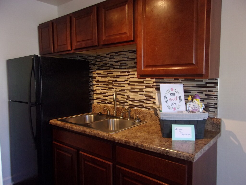 Sherwood Forest Apartments Norfolk, VA Apartments