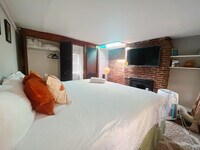 250 Fulton St photo'