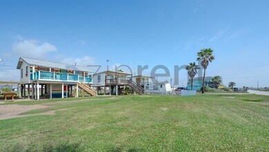 210 Surf Dr in Surfside Beach, TX - Building Photo - Building Photo