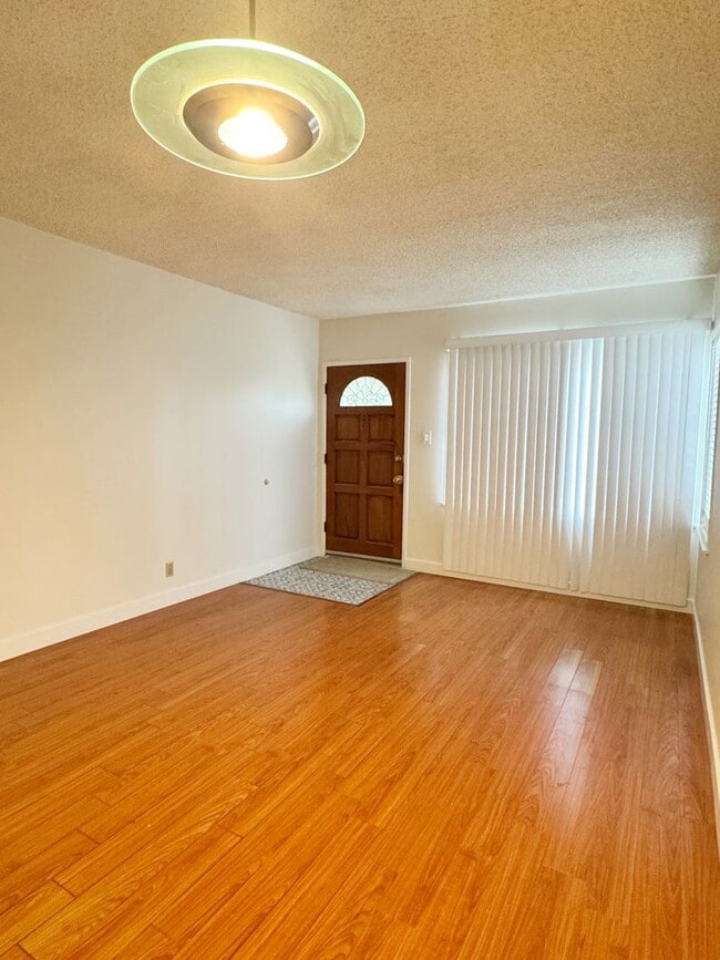11248 Foster Rd in Norwalk, CA - Building Photo - Building Photo