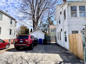 99 E Pearl St in Torrington, CT - Building Photo - Building Photo