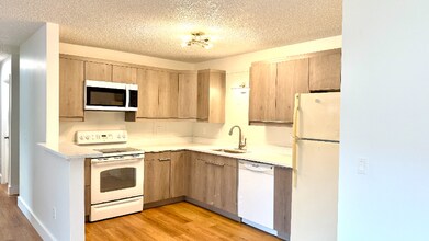 15125 Seagull Dr in Sterling Heights, MI - Building Photo - Building Photo