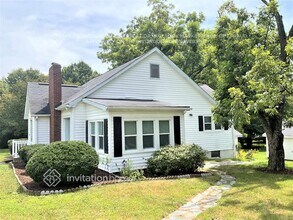 2200 Centergrove Rd in Kannapolis, NC - Building Photo - Building Photo