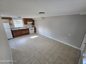 5156 107th St in Jacksonville, FL - Building Photo - Building Photo