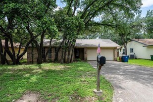 4209 Harcourt Dr in Austin, TX - Building Photo