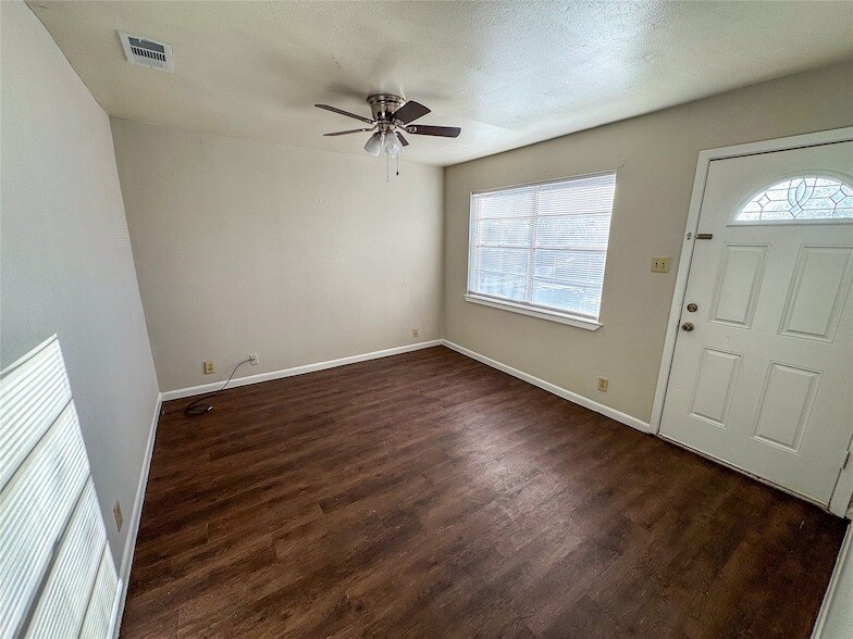 103 S Burdette Ave in Sherman, TX - Foto de edificio