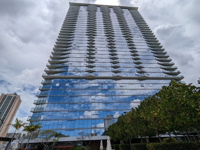 property at 888 Kapiolani Blvd