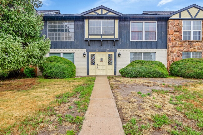 property at 2902 Airport Rd