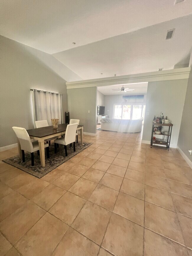 195 River Dr in Melbourne Beach, FL - Building Photo - Building Photo