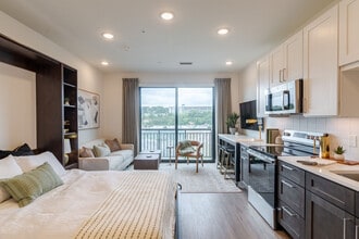 The Hudson in Kansas City, KS - Building Photo - Building Photo