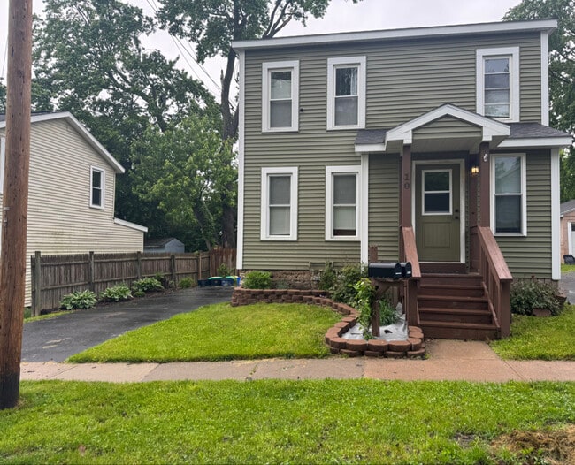10 Tabor St