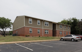 Mauldin Gardens Apartamentos