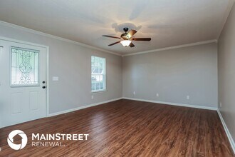 230 Cool Waters Ct in Christiana, TN - Foto de edificio - Building Photo