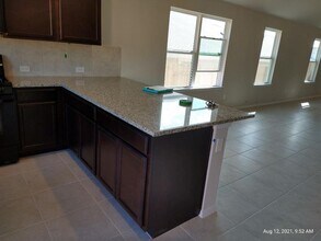 11624 Lago de Garda Dr in Austin, TX - Building Photo - Building Photo