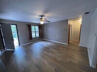 2287 Nannas Loop photo'