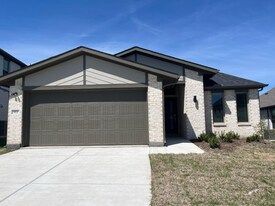 112 Huckleberry Rd in Forney, TX - Building Photo