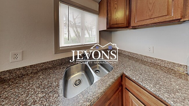 2416 S I St in Tacoma, WA - Building Photo - Building Photo