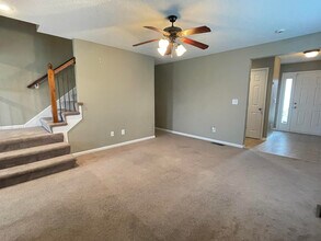 4419 N 106th St in Kansas City, KS - Foto de edificio - Building Photo