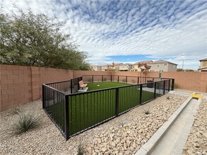 5613 Spellbinding St in Las Vegas, NV - Building Photo - Building Photo