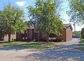 2814 Bobbie Pl Apartments