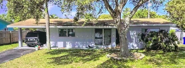 property at 223 SE 14th Pl
