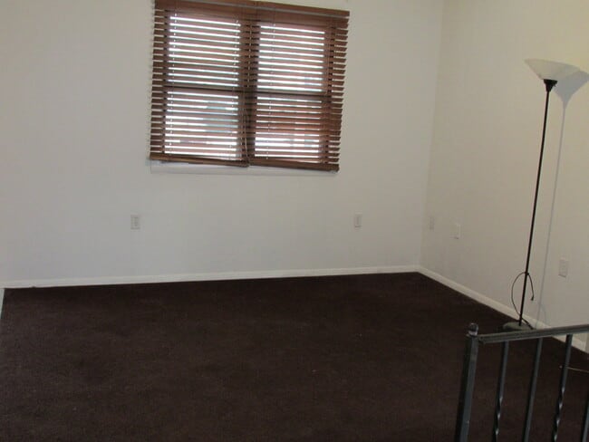 4402 McMenamy St in Philadelphia, PA - Building Photo - Building Photo