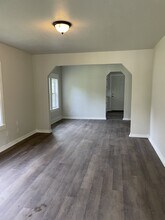 1009 E 6th St in Sulphur, OK - Building Photo - Building Photo