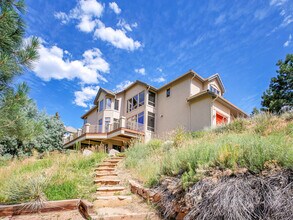 16374 Sandstone Dr in Morrison, CO - Building Photo - Building Photo