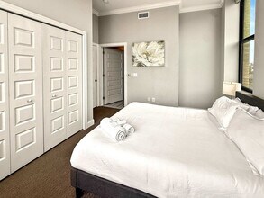 1421 N 5th St in Philadelphia, PA - Foto de edificio - Building Photo