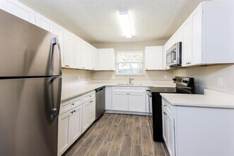 414 Crusader Dr in Dallas, TX - Building Photo - Building Photo