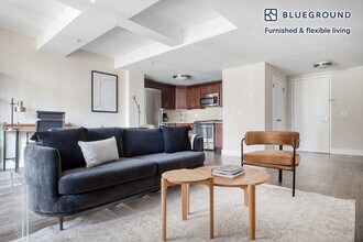 354 E 91st St in New York, NY - Building Photo - Building Photo