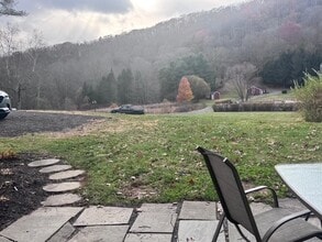 505 Lakeside Rd, Unit In-Law in Southbury, CT - Building Photo - Building Photo