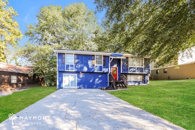 418 Autumn Dr in Riverdale, GA - Building Photo - Building Photo