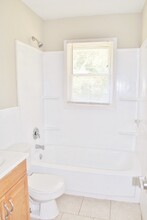 10004 Beacon Ave in Kansas City, MO - Building Photo - Building Photo