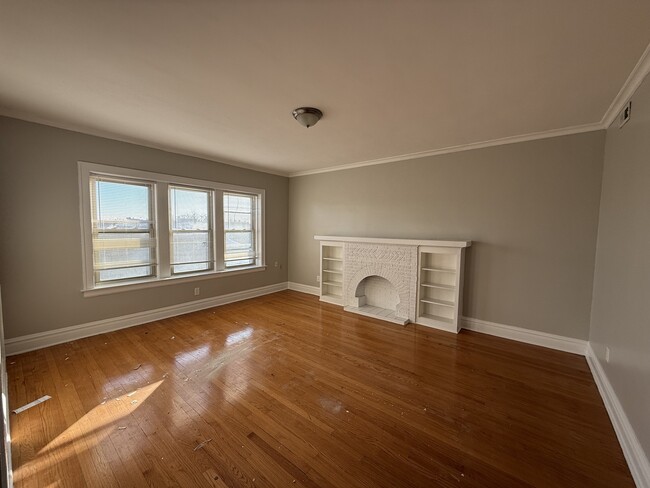 2140 Clarence Ave in Berwyn, IL - Building Photo - Building Photo