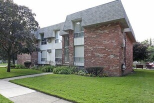 Fern 28, LLC in Ferndale, MI - Building Photo