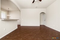 648 Creekside Cir in New Braunfels, TX - Building Photo - Building Photo