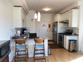 70 Prospect St-Unit -301 in Somerville, MA - Building Photo - Building Photo