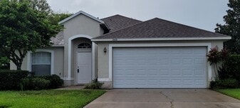 268 Gala Cir in Daytona Beach, FL - Building Photo