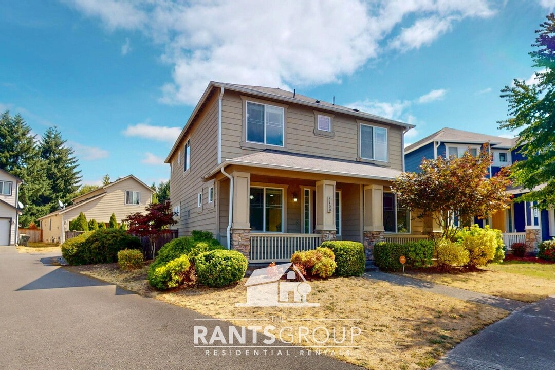 5400 Summerwalk St SE in Lacey, WA - Building Photo