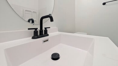 North Valley Apartments in Alexandria, MN - Building Photo - Building Photo