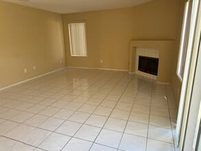 12460 Dormouse Rd in San Diego, CA - Building Photo - Building Photo