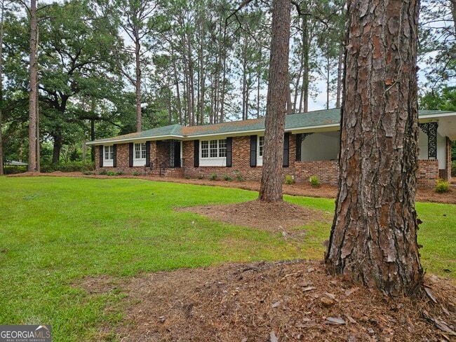 property at 29 Jef Rd