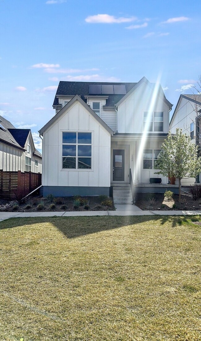 5992 N Fulton St in Denver, CO - Foto de edificio - Building Photo