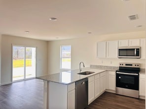 239 Isabella Way in Byron, GA - Building Photo - Building Photo