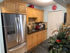 1255 W 53rd St in Hialeah, FL - Building Photo - Building Photo