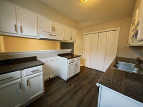 4837 Summitridge Dr in Memphis, TN - Building Photo - Building Photo