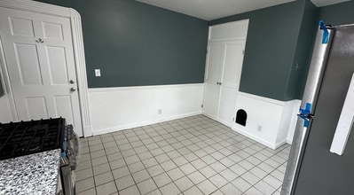 22 Federal Ave, Unit 1 in Quincy, MA - Building Photo - Building Photo