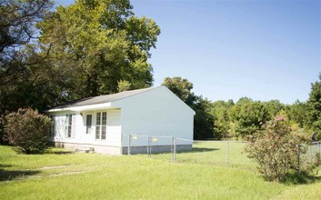 292 Union Chapel Church Rd in Richlands, NC - Building Photo - Building Photo