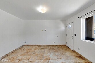 540 S Yarbrough Dr in El Paso, TX - Building Photo - Building Photo